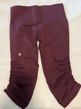 lululemon athletica In the Flow Cropped Ruched Leggings